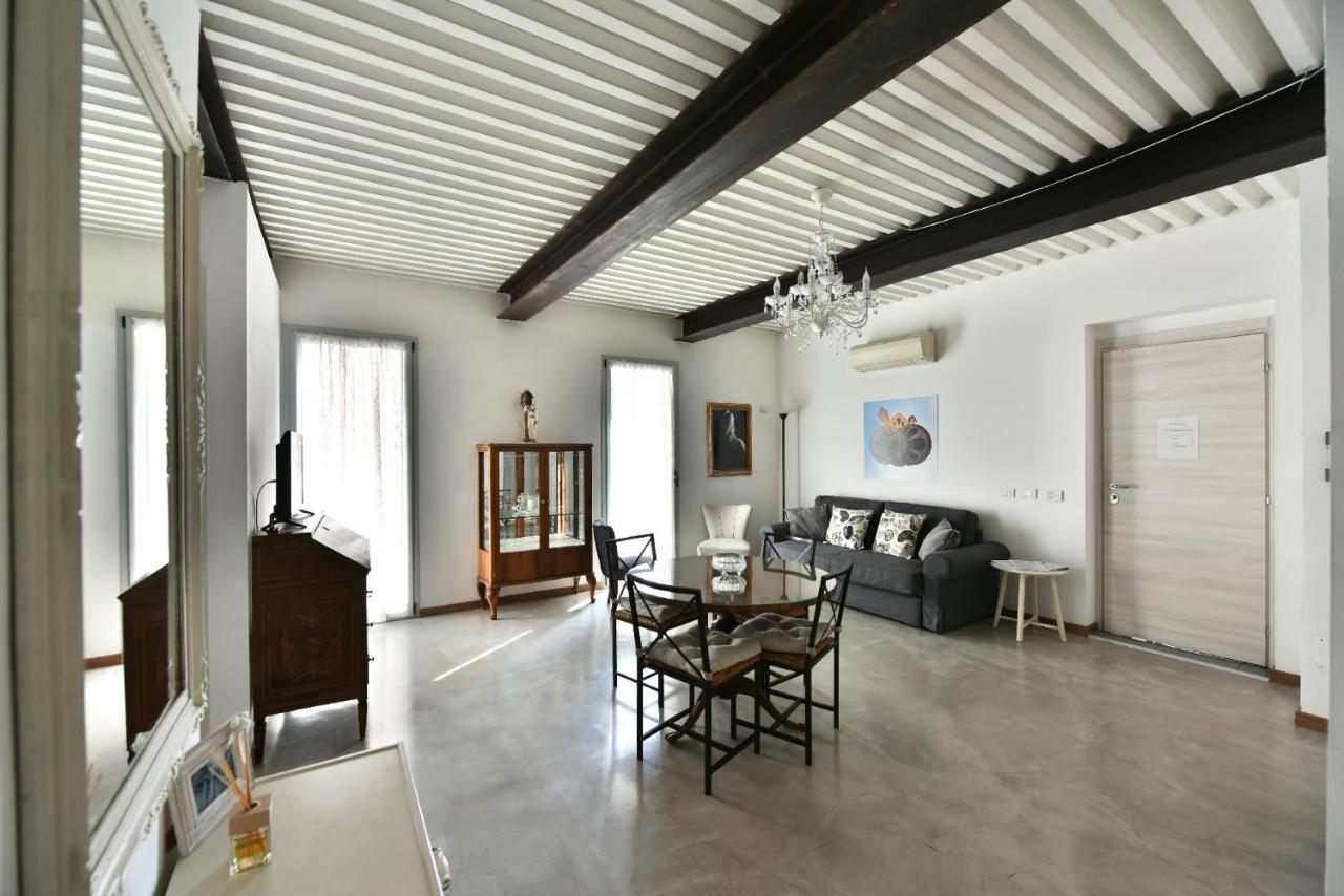 B&B Fiera Milano Rho Перо Экстерьер фото